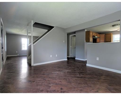 77 Haskin Street Springfield, MA 01109 - Photo 4 of 18