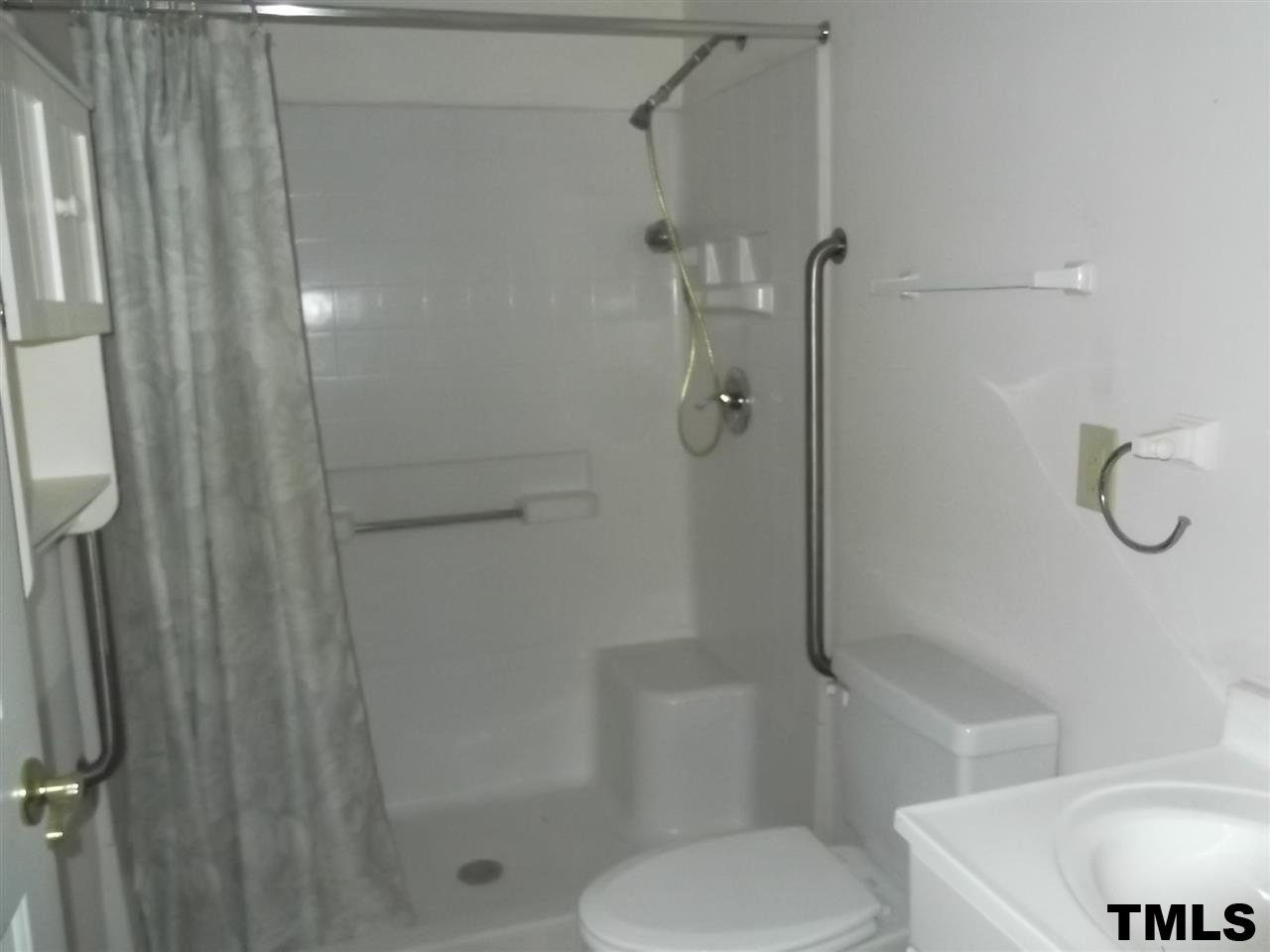 1260 Pointer Street Roxboro, NC 27573 - Photo 9 of 13