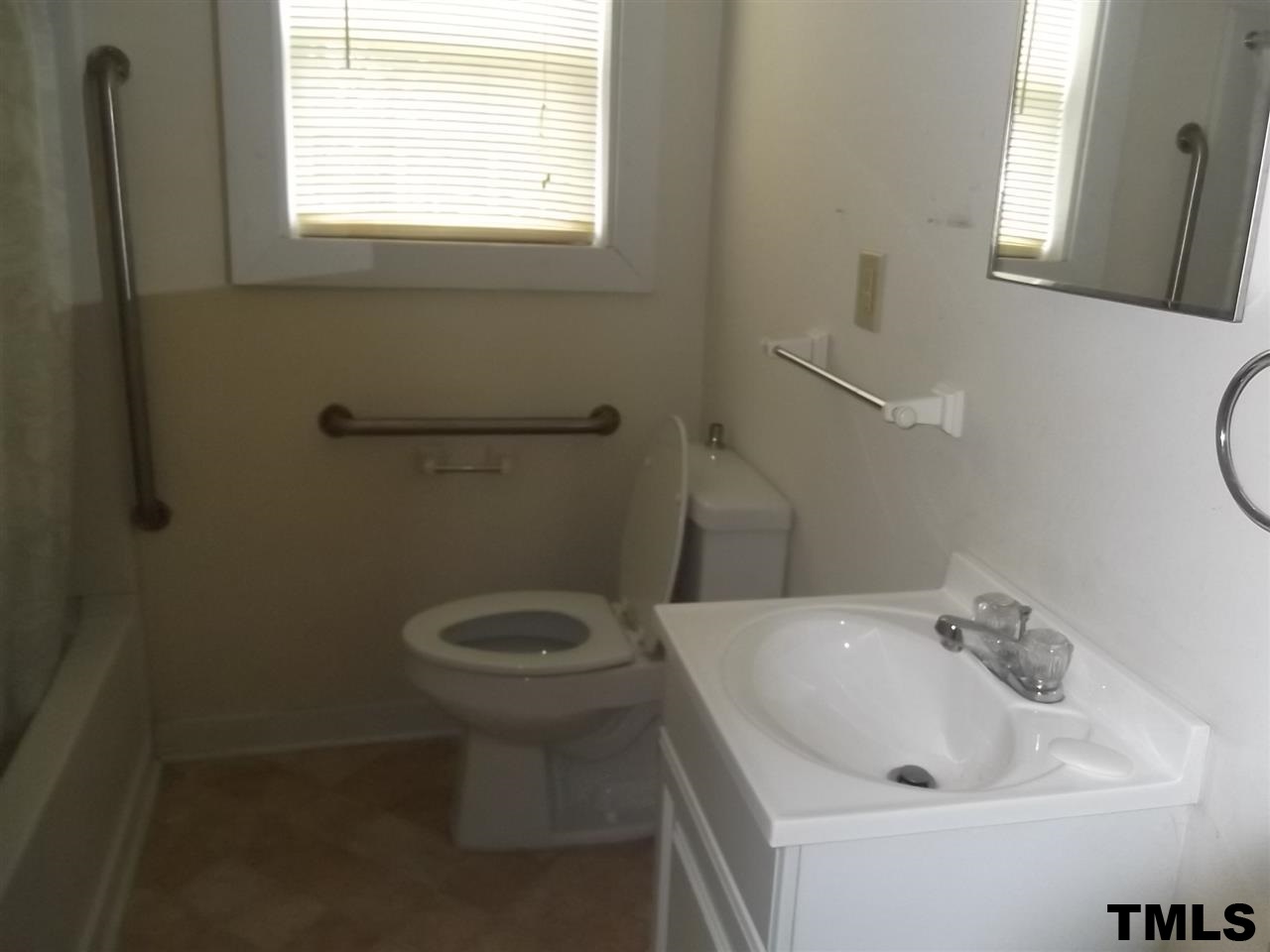 1260 Pointer Street Roxboro, NC 27573 - Photo 10 of 13