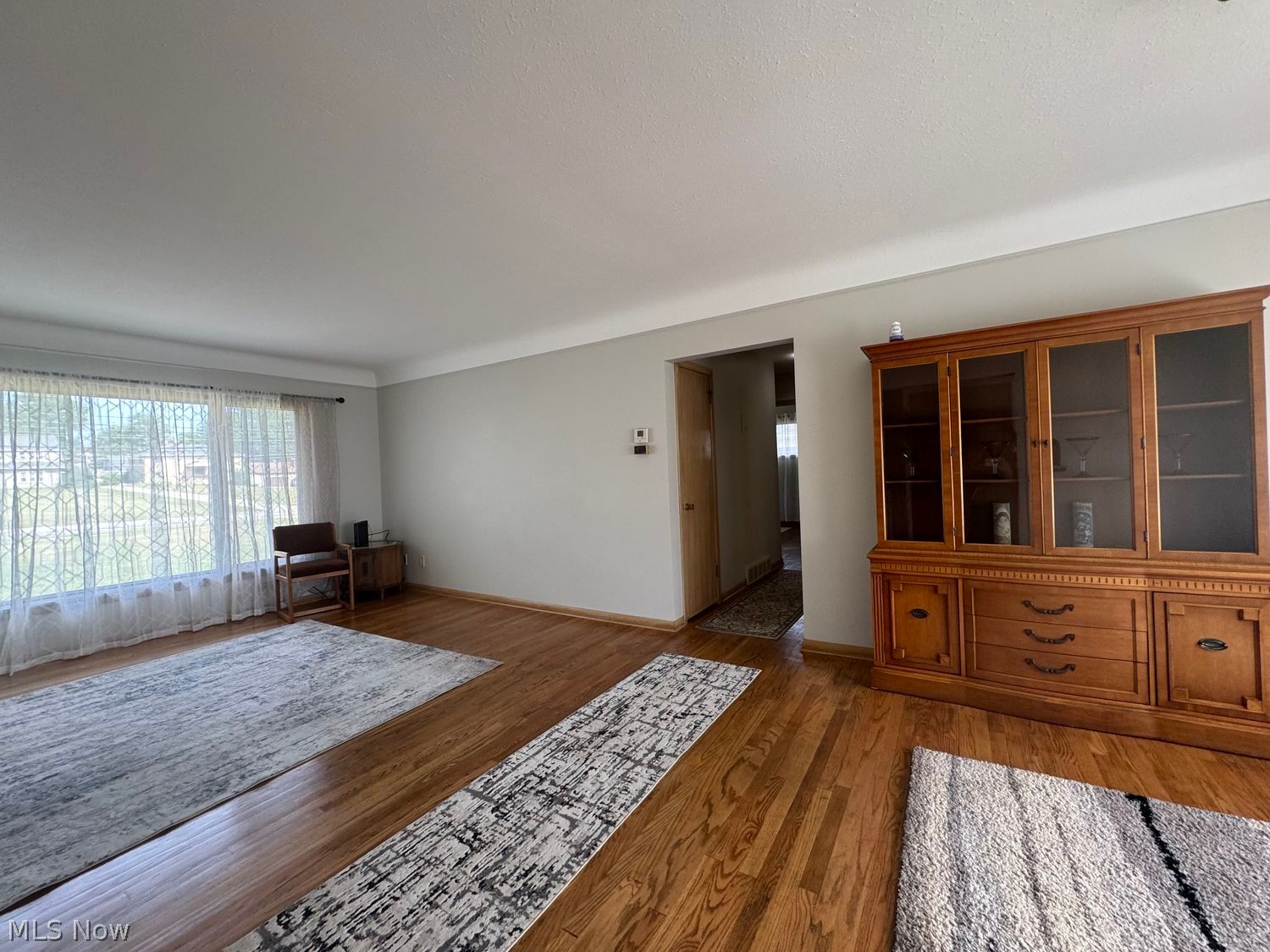 7726 York Road Cleveland, OH 44130 - Photo 10 of 34