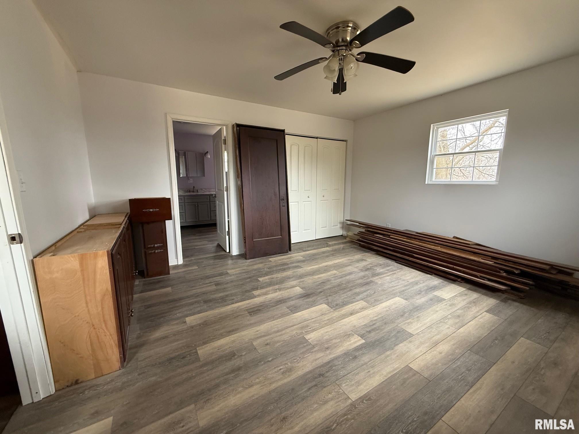 305 West Market Street Table Grove, IL 61482 - Photo 5 of 11