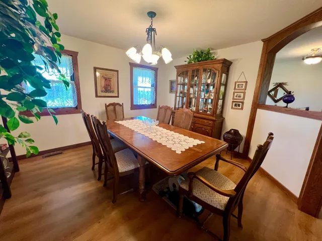 $674,500 | 23685 County Rd H, Shell Lake, WI 54871