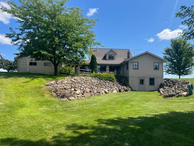 $674,500 | 23685 County Rd H, Shell Lake, WI 54871