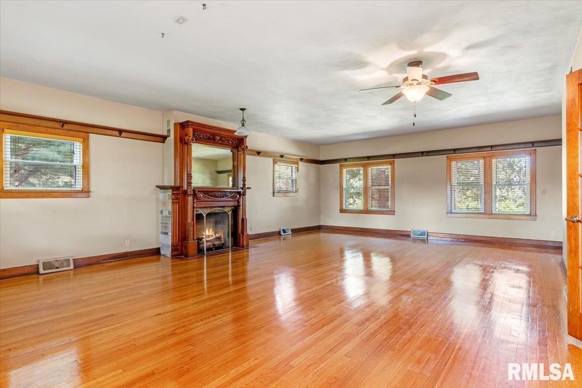 220 Mayden Avenue Springfield, IL 62707 - Photo 11 of 45