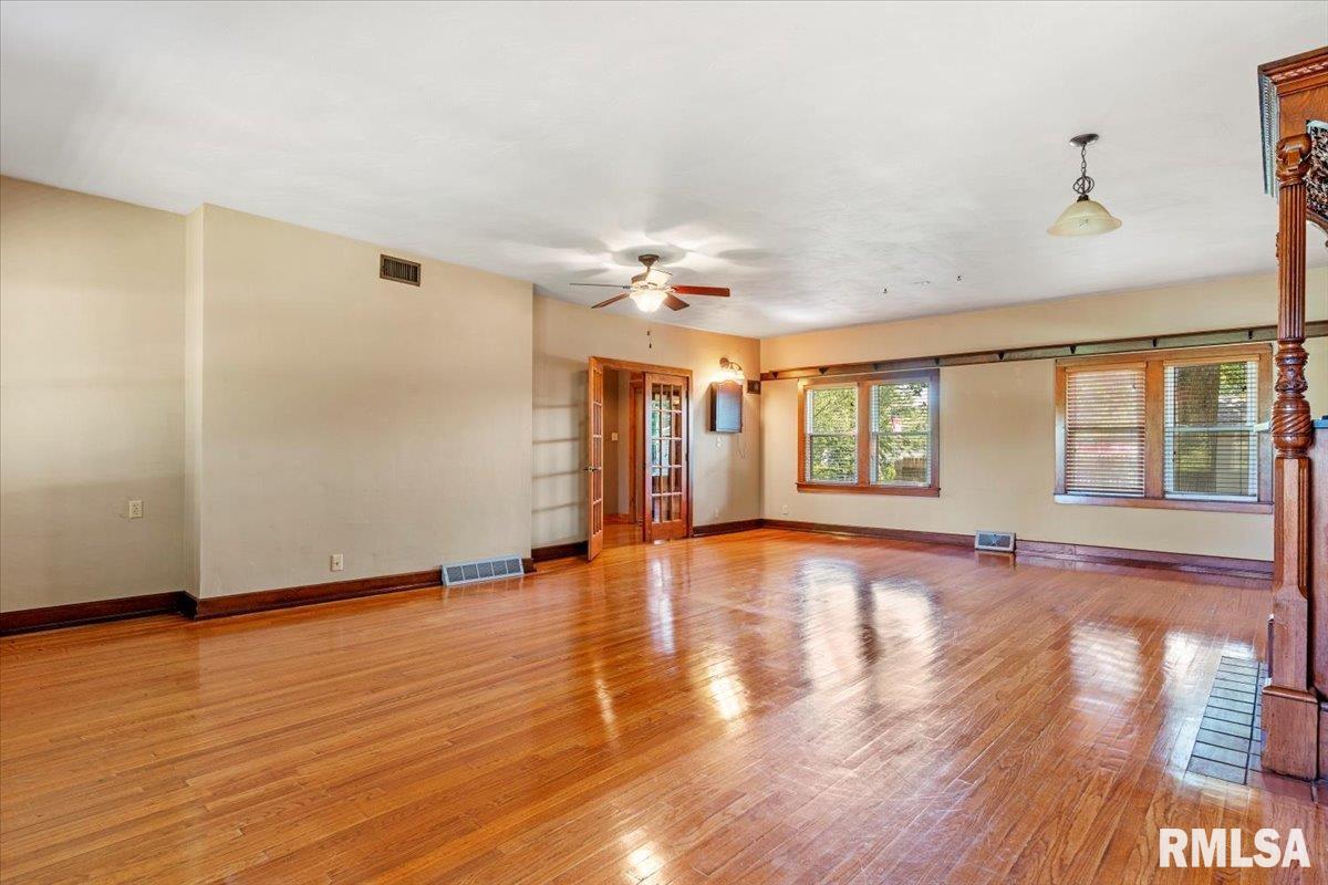 220 Mayden Avenue Springfield, IL 62707 - Photo 12 of 45