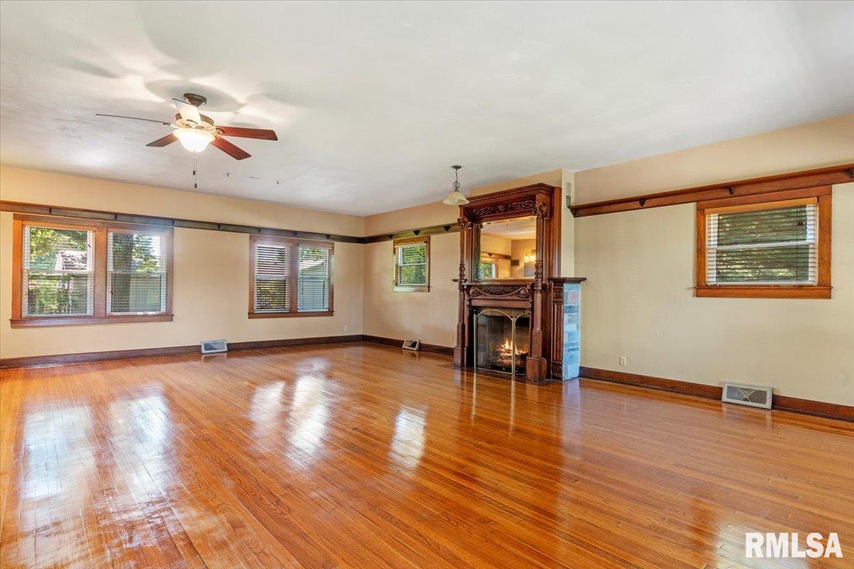 220 Mayden Avenue Springfield, IL 62707 - Photo 13 of 45