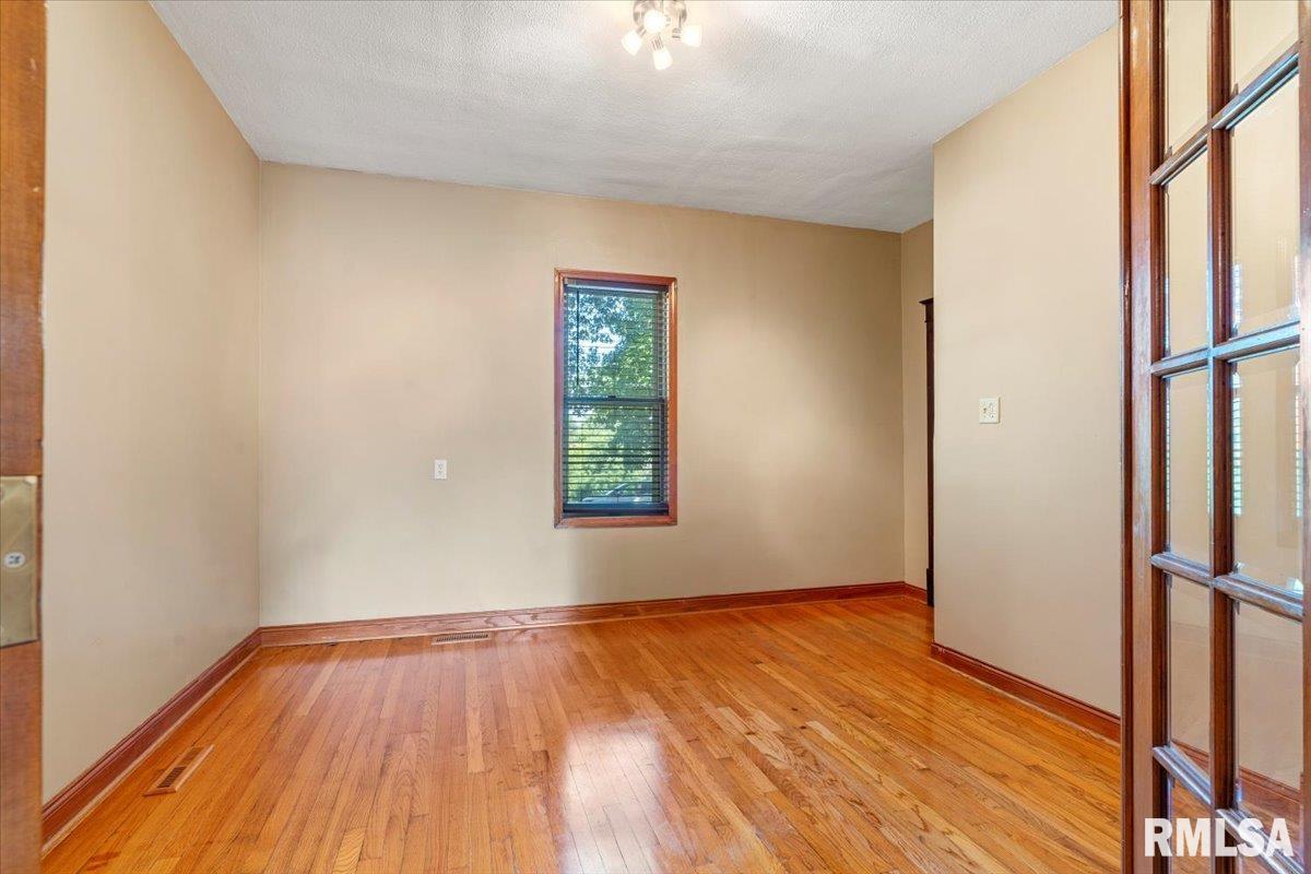 220 Mayden Avenue Springfield, IL 62707 - Photo 22 of 45