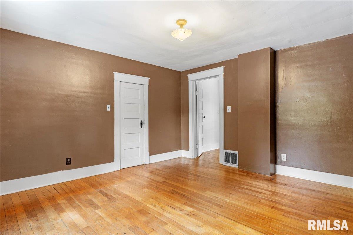 220 Mayden Avenue Springfield, IL 62707 - Photo 29 of 45