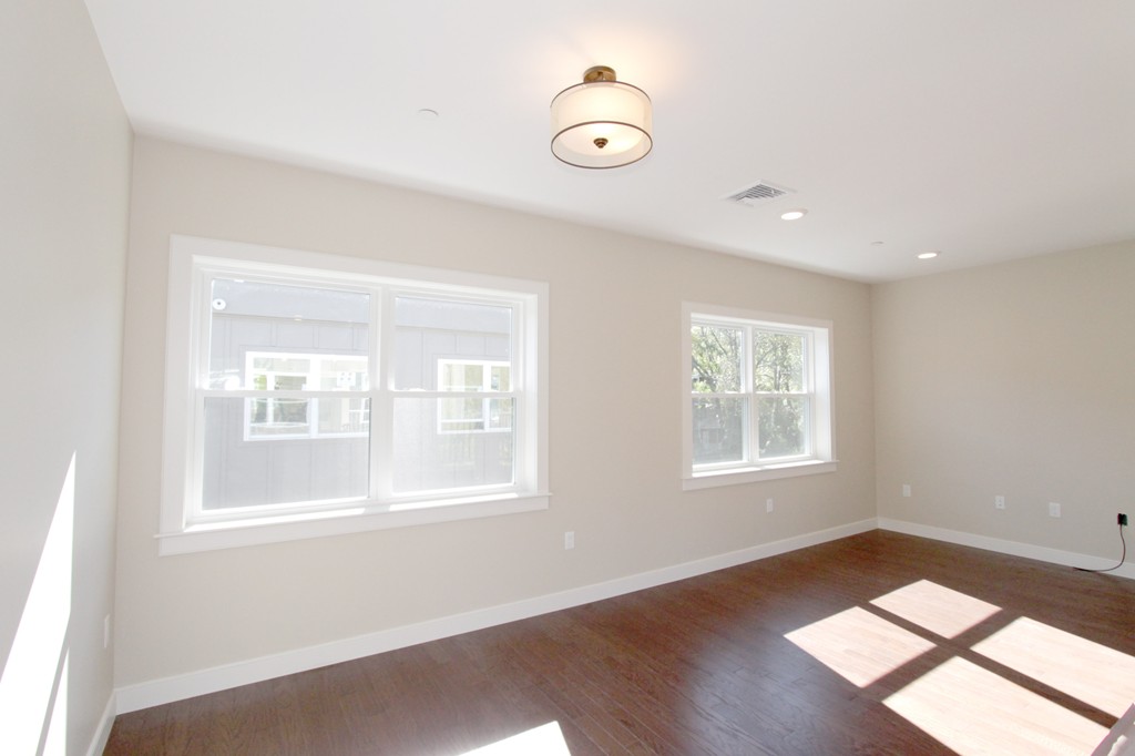 105 Brookley Road, Unit 2 Boston, MA 02130 - Photo 10 of 17 Gallery Image 10