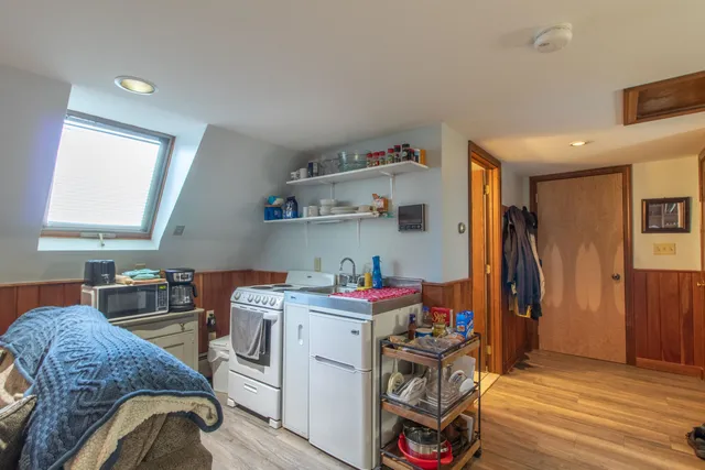 $1,400,000 | 586 Old Coach Road, Lyndon, VT 05851