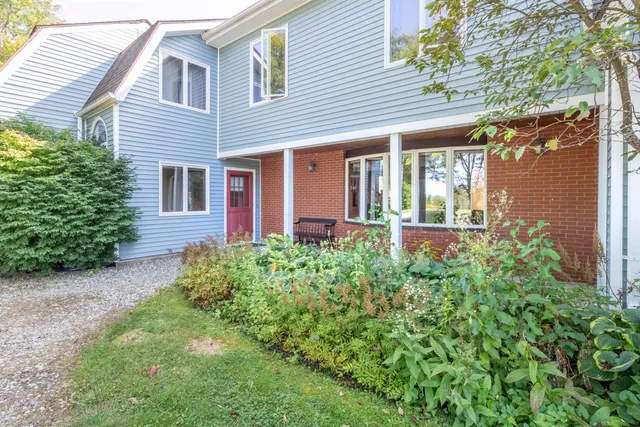 $1,400,000 | 586 Old Coach Road, Lyndon, VT 05851