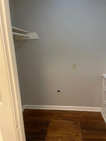 $750 | 4815 Live Oak Street, Unit 3, Dallas, TX 75204