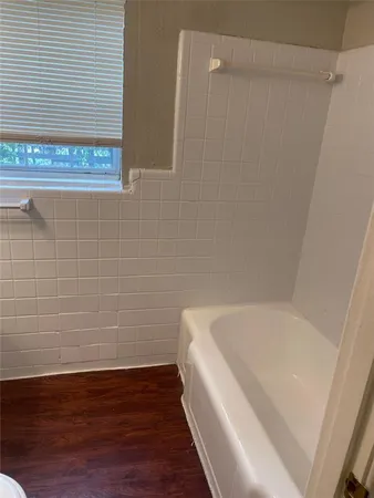 $750 | 4815 Live Oak Street, Unit 3, Dallas, TX 75204