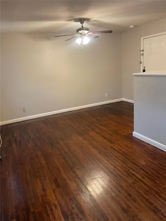 $750 | 4815 Live Oak Street, Unit 3, Dallas, TX 75204