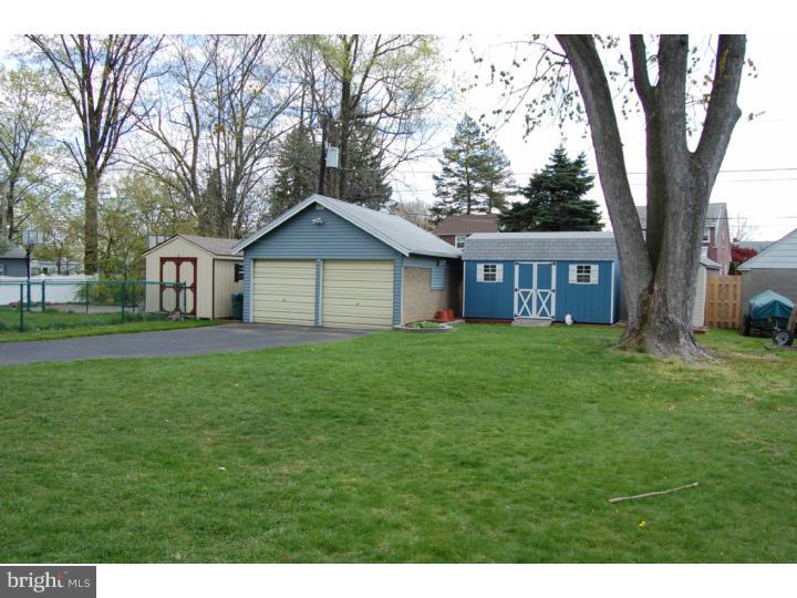 460 Hillside Road Ridley Park, PA 19078 - Photo 22 of 25 Back Yard