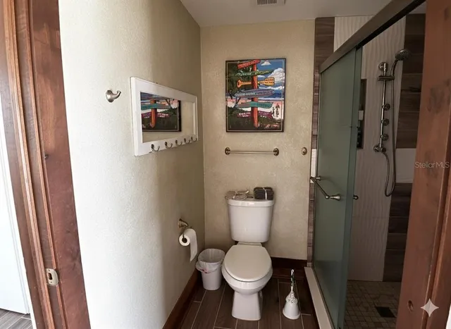 a view of washer and dryer