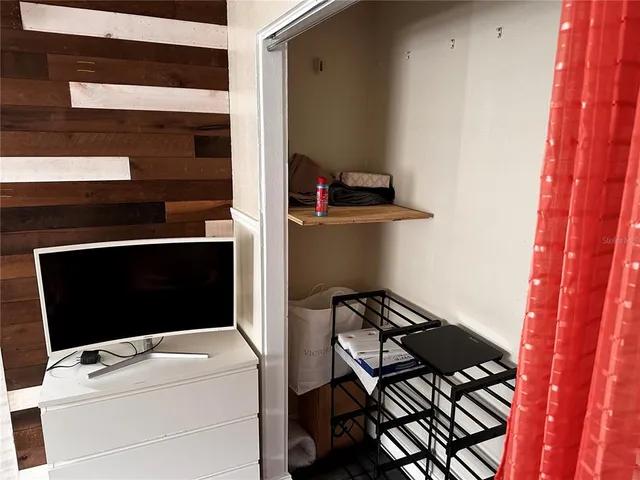 a view of walk in closet