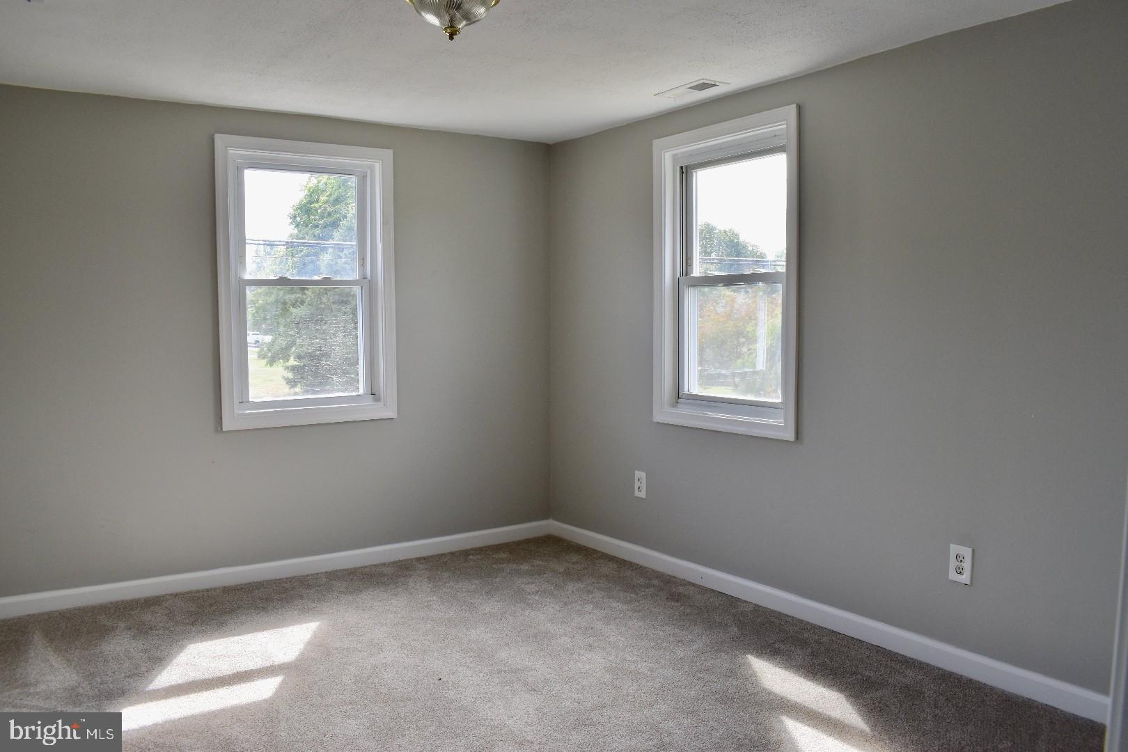 304 Ewan Road Mullica Hill, NJ 08062 - Photo 14 of 25 Gallery Image 14