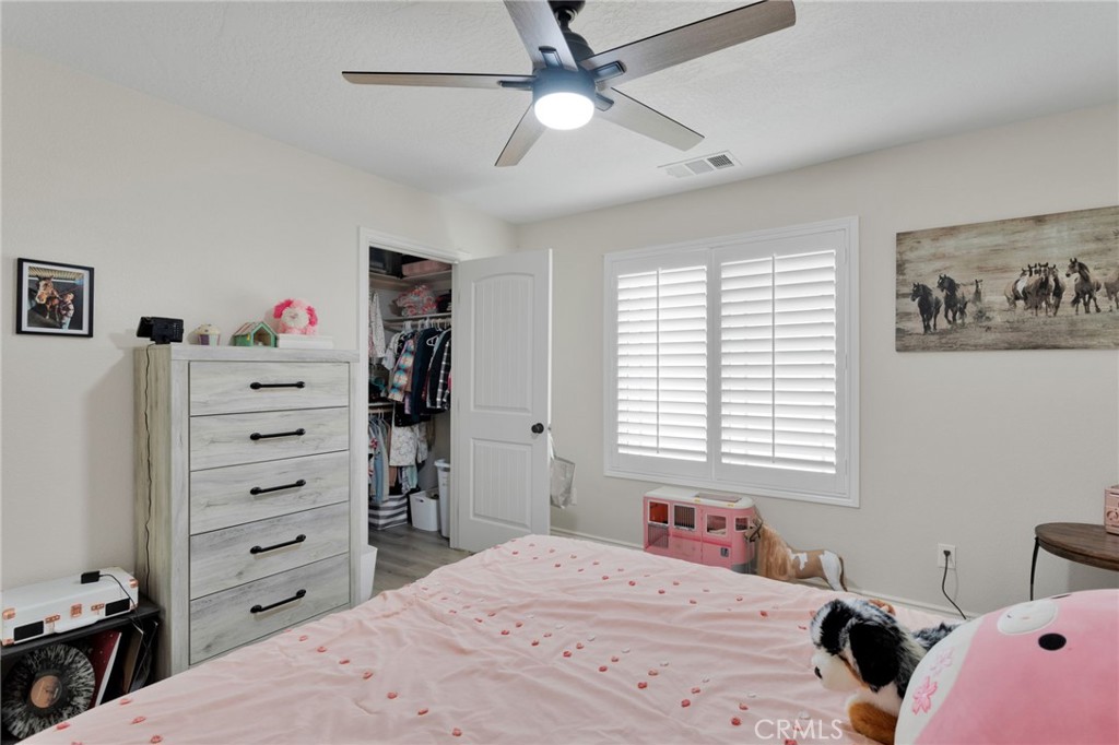 14825 Pela Road Apple Valley, CA 92307 - Photo 18 of 44