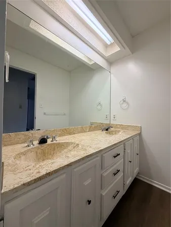 $1,950 | 7223 Fuller Circle, Fort Worth, TX 76133