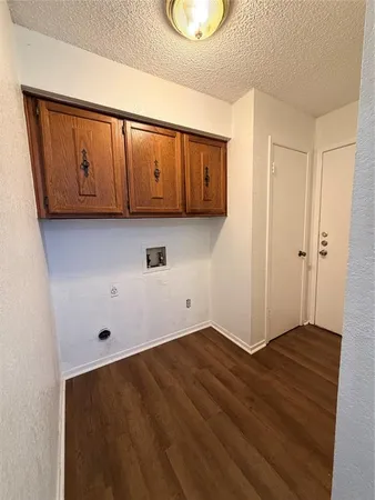 $1,950 | 7223 Fuller Circle, Fort Worth, TX 76133