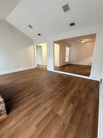 $1,950 | 7223 Fuller Circle, Fort Worth, TX 76133