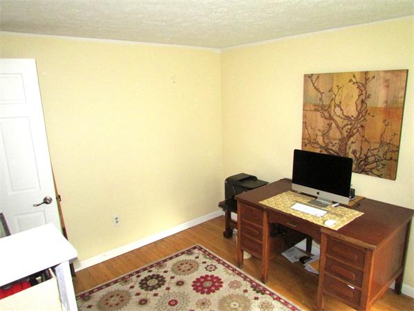 127 Ramshorn Road Charlton, MA 01507 - Photo 14 of 21 Gallery Image 14