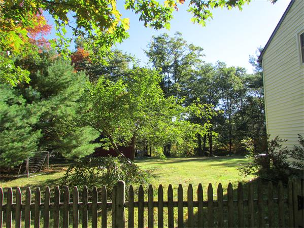 127 Ramshorn Road Charlton, MA 01507 - Photo 20 of 21 Gallery Image 20