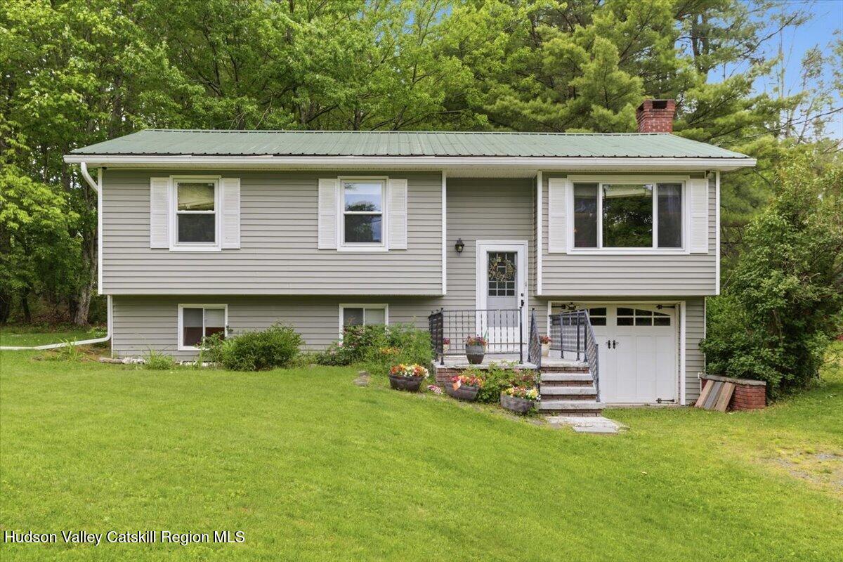 125 Reme Road Prattsville, NY 12468 - Photo 1 of 35 01-Front