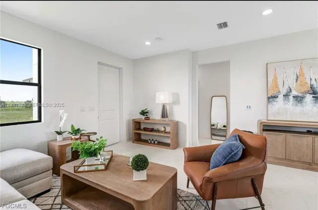 $349,900 | 8106 Olive Court, LaBelle, FL 33935