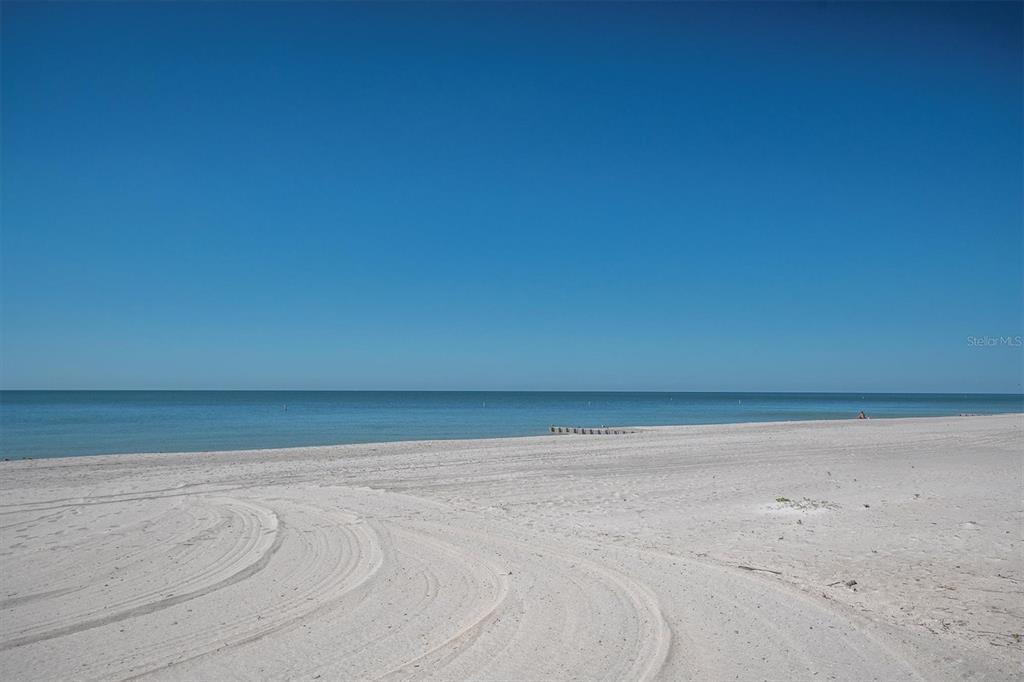 15316 Gulf Boulevard, Unit 402 Madeira Beach, FL 33708 - Photo 31 of 41 a view of a room