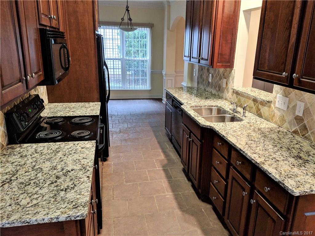 13052 Meadowmere Road Huntersville, NC 28078 - Photo 3 of 9