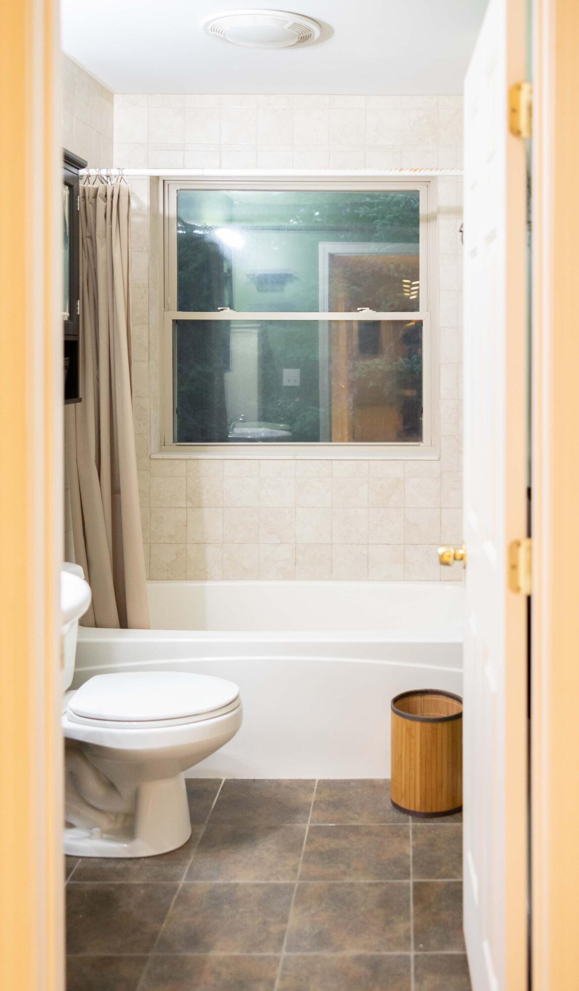 177 10 Road Bradley, ME 04411 - Photo 29 of 46 Full bathroom