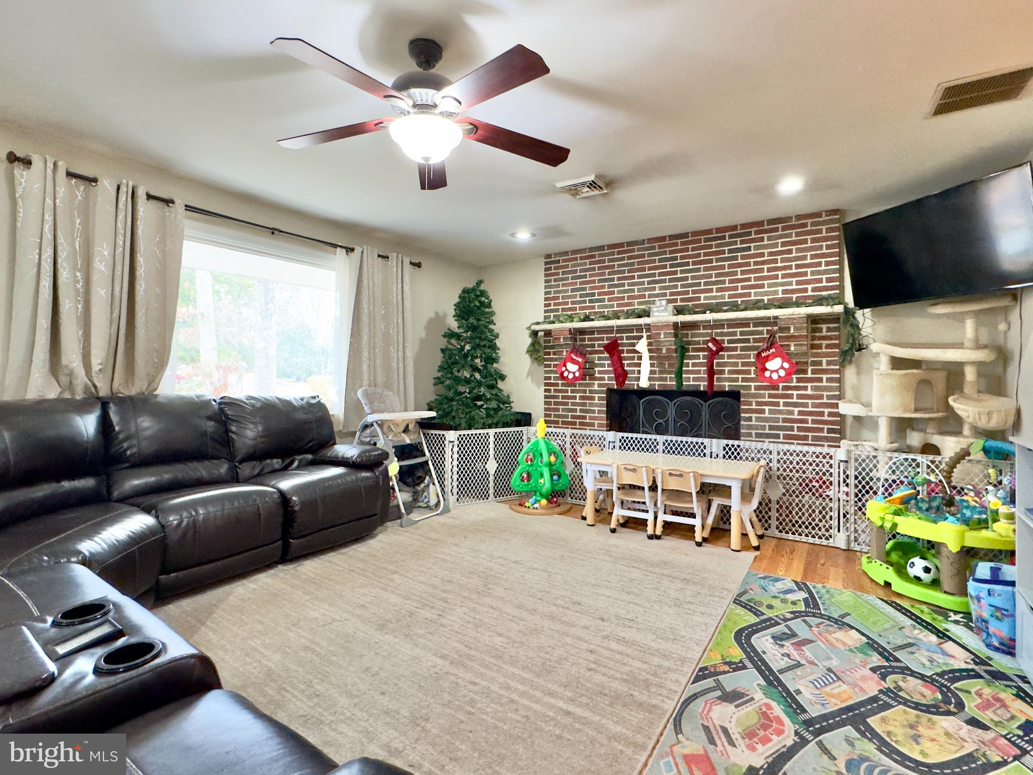 24 Pikes Peak Road Tuckerton, NJ 08087 - Photo 4 of 16 Gallery Image 4