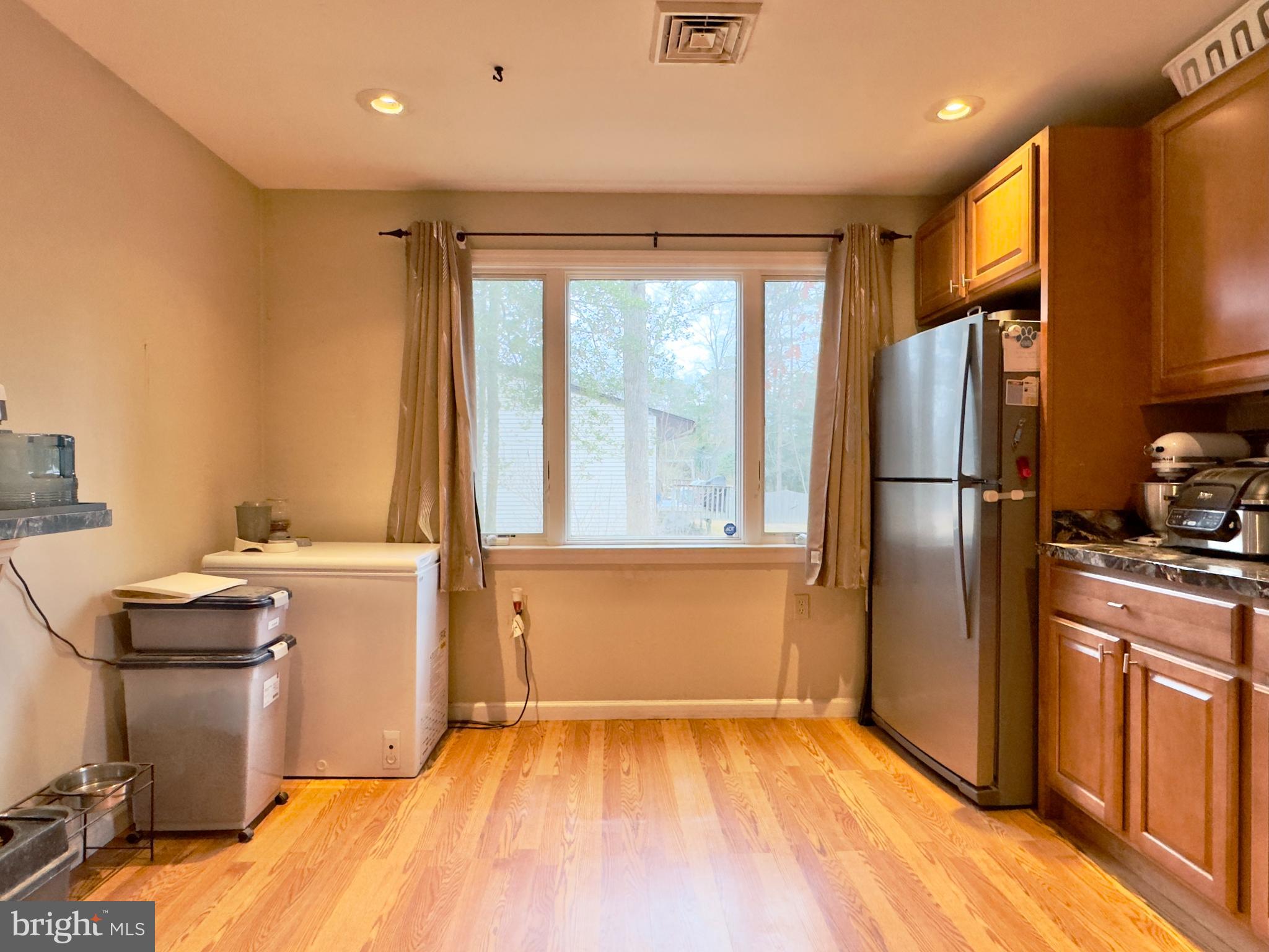 24 Pikes Peak Road Tuckerton, NJ 08087 - Photo 7 of 16 Gallery Image 7