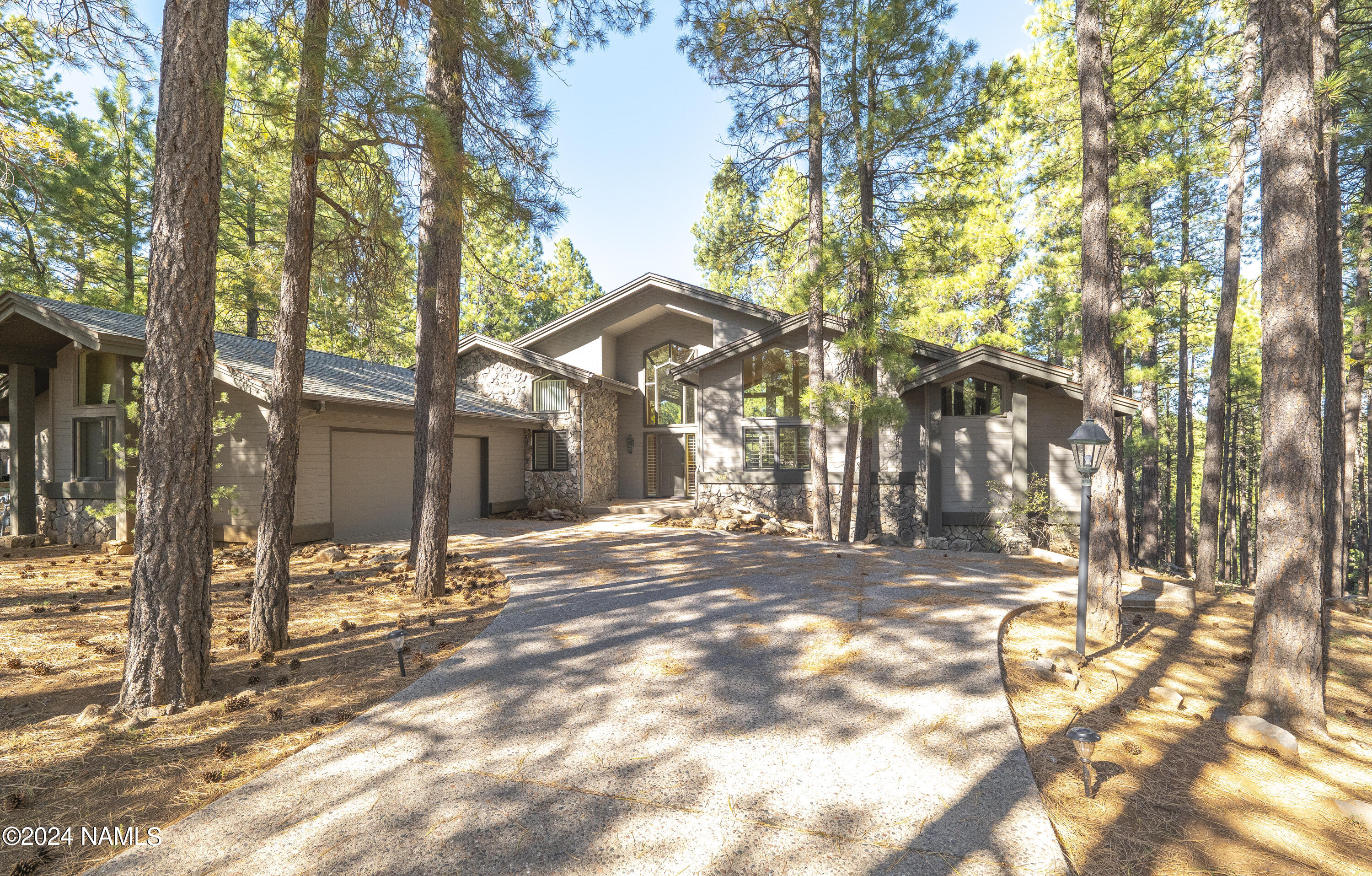 4644 Griffiths Spring Flagstaff, AZ 86005 - Photo 1 of 35 Lot 259 front