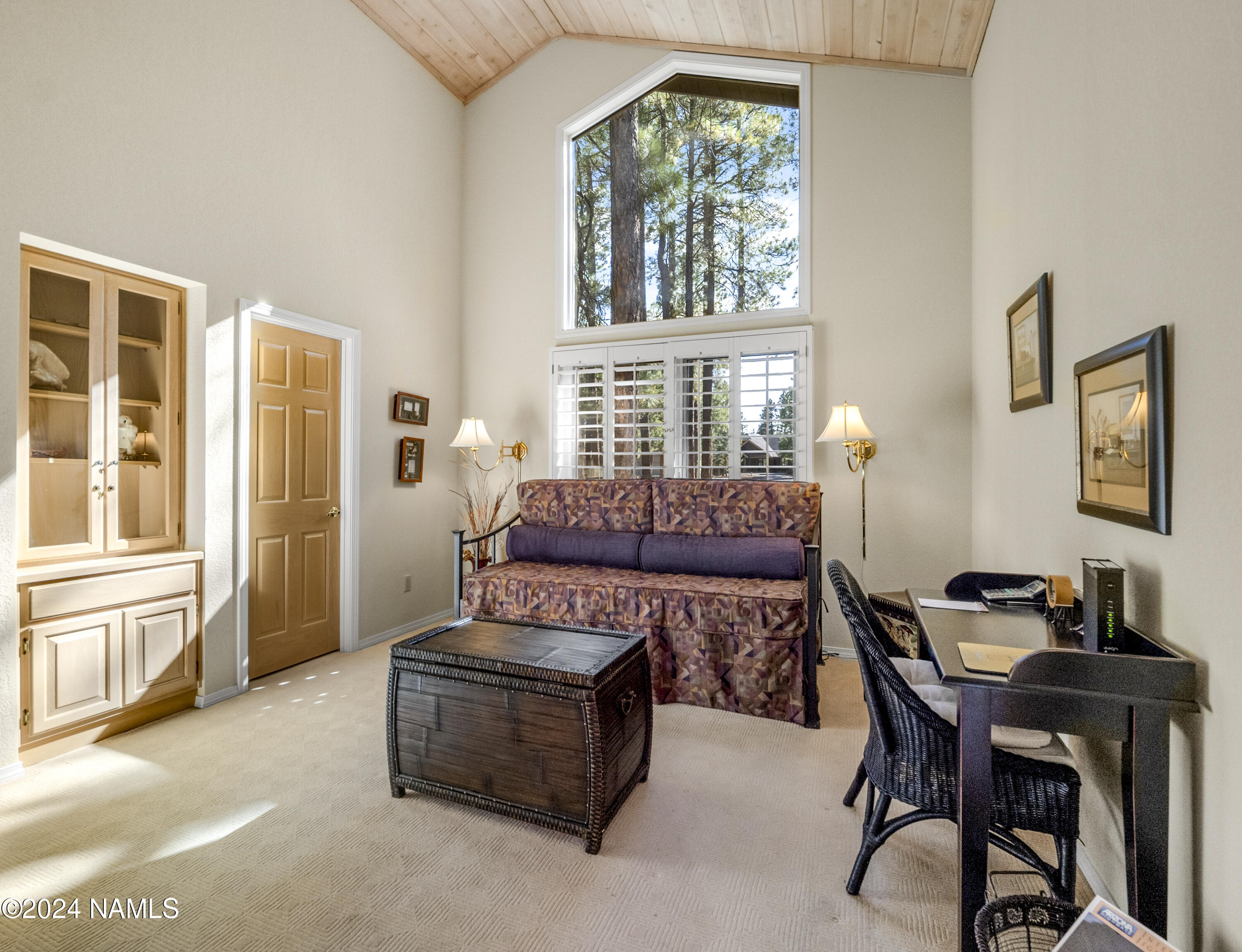 4644 Griffiths Spring Flagstaff, AZ 86005 - Photo 23 of 35 4644-griffiths-spring-flagstaff-az-usa-0