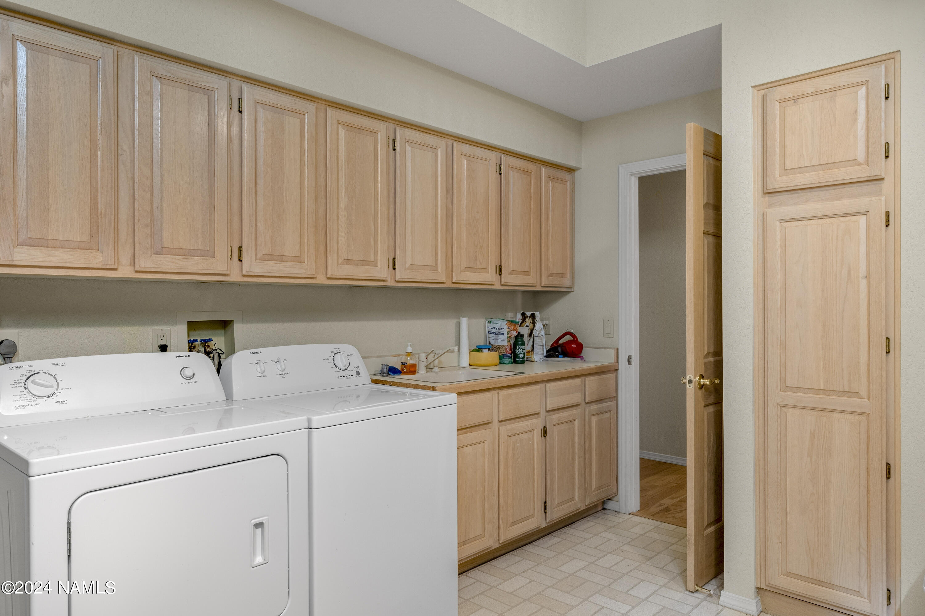 4644 Griffiths Spring Flagstaff, AZ 86005 - Photo 26 of 35 4644-griffiths-spring-flagstaff-az-usa-0
