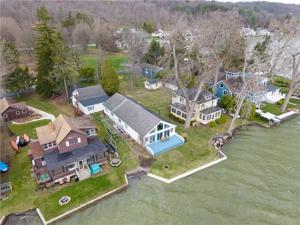 $975,000 | 5551 Cottonwood Drive, Groveland, NY 14435