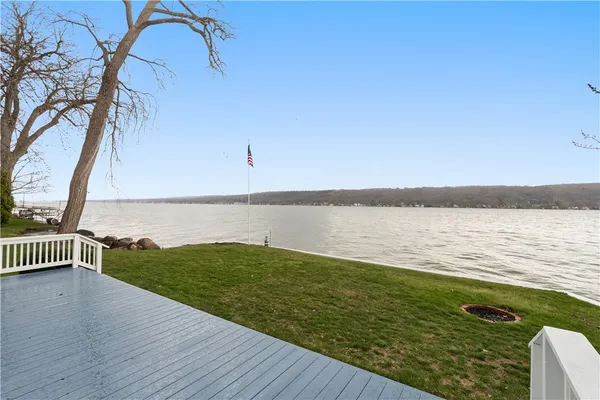 $975,000 | 5551 Cottonwood Drive, Groveland, NY 14435