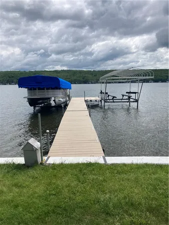 $975,000 | 5551 Cottonwood Drive, Groveland, NY 14435