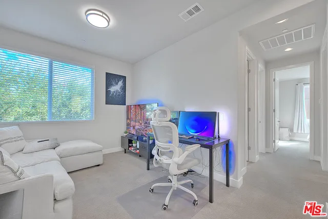 $5,000 | 629 Daniel Freeman Circle, Inglewood, CA 90301