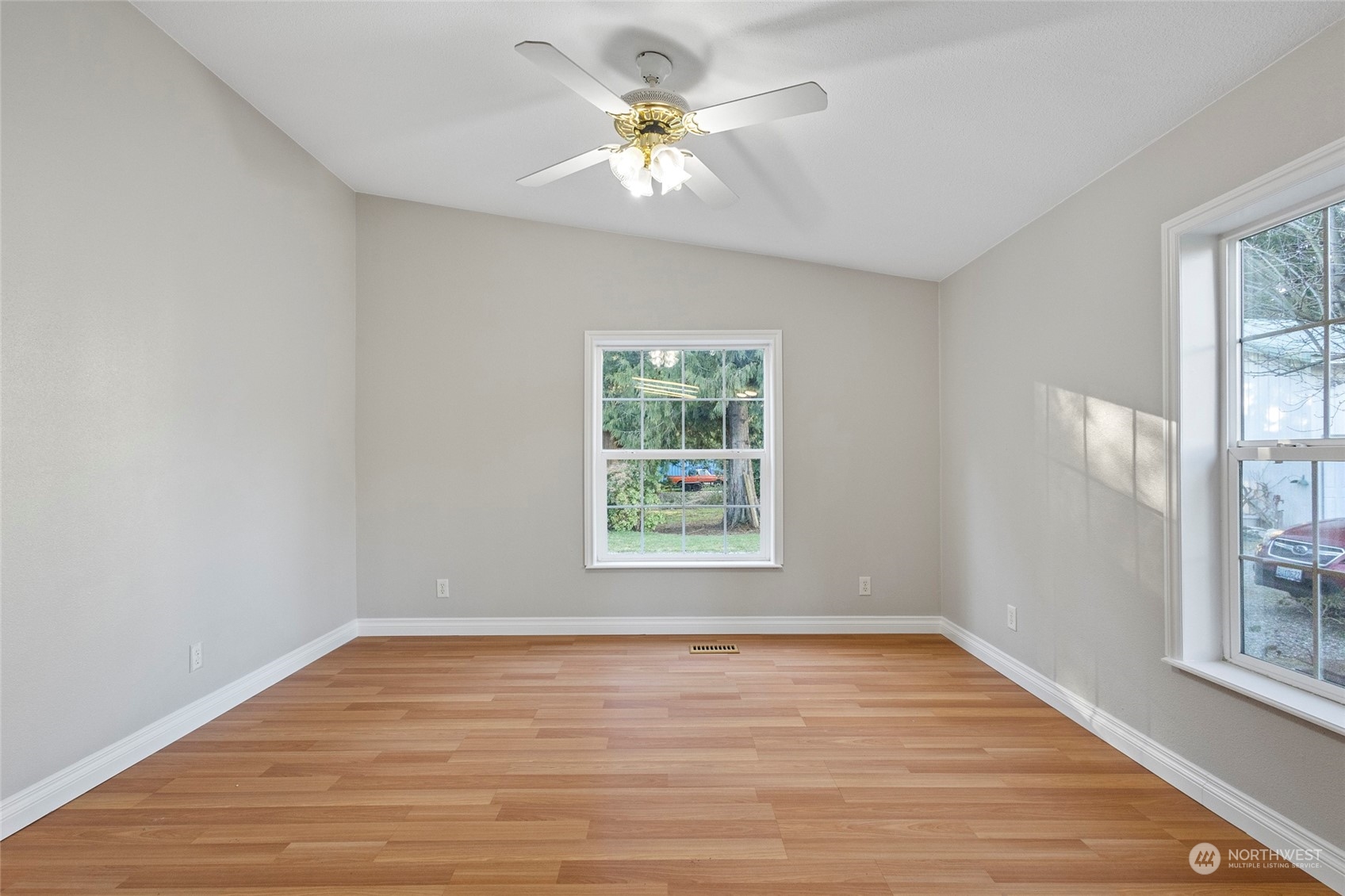 3063 Birch Bay Lynden Road Custer, WA 98240 - Photo 14 of 34 Gallery Image 14