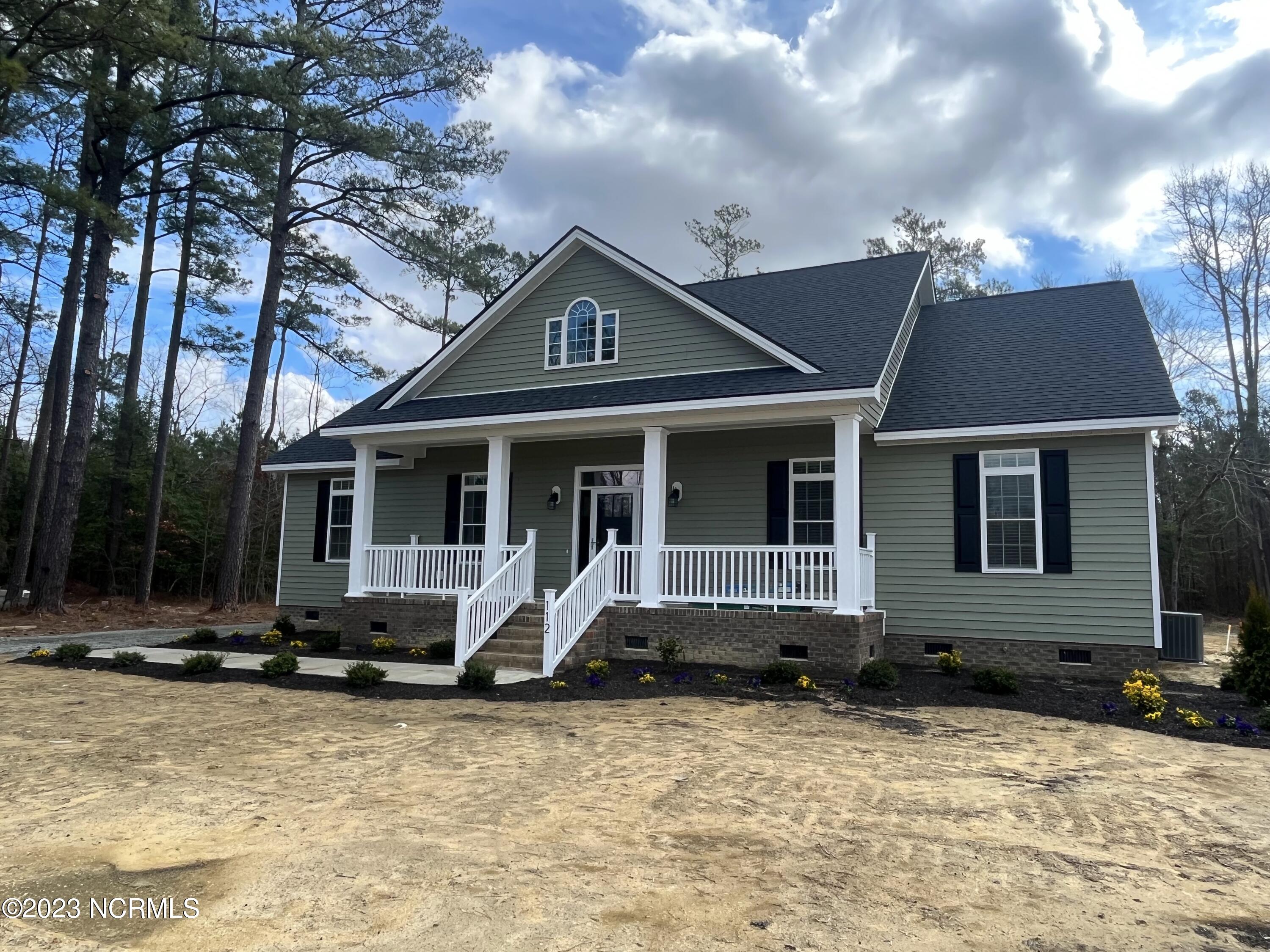 112 Chowan Drive Winton, NC 27986 - Photo 11 of 63 Exterior/Front