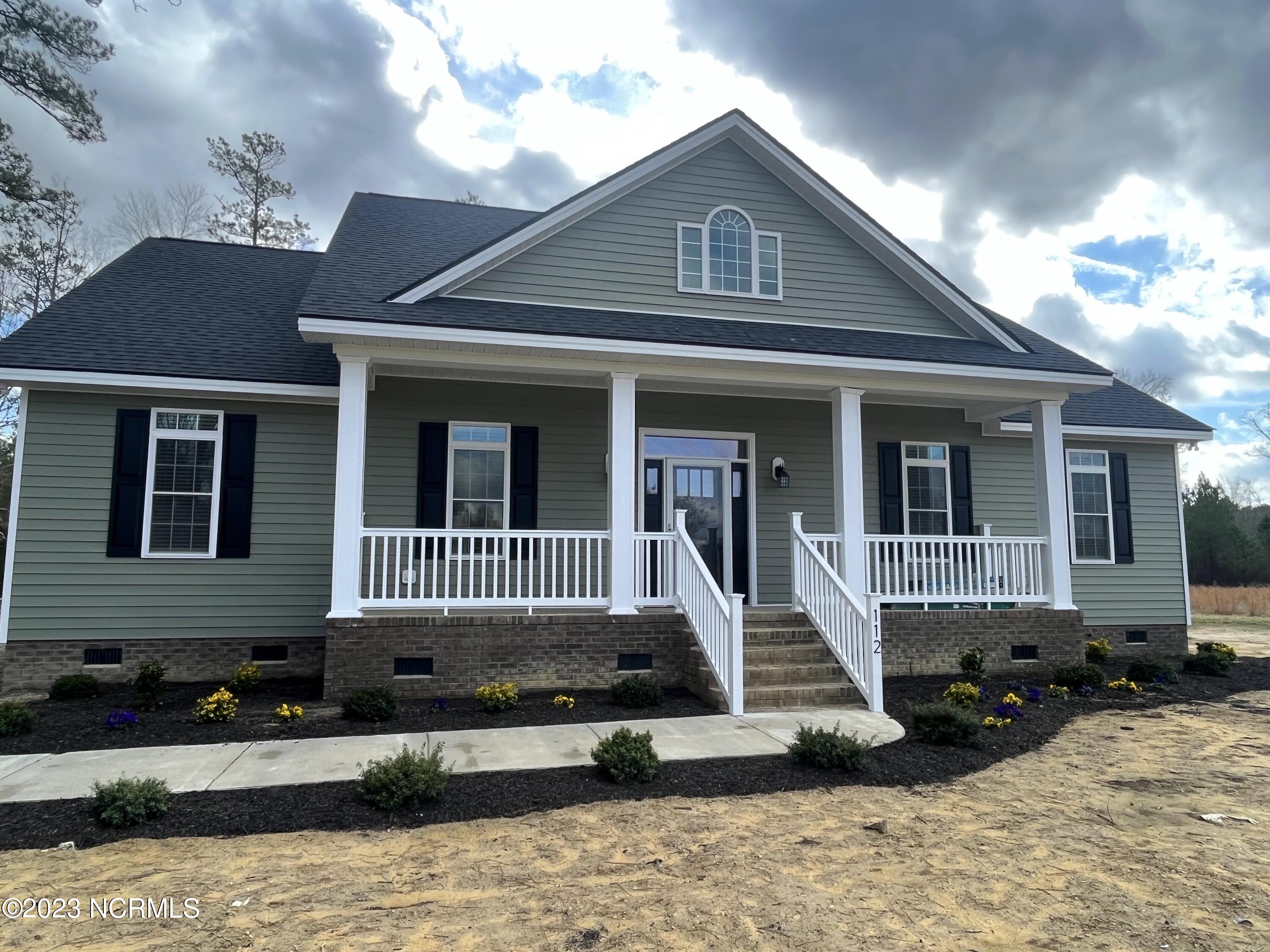 112 Chowan Drive Winton, NC 27986 - Photo 14 of 63 Exterior/Front