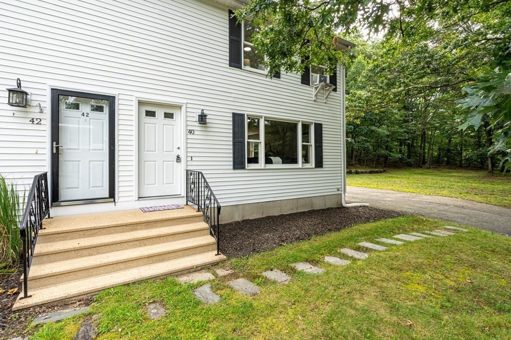 40 Cedar Road, Unit 40 Shrewsbury, MA 01545 - Photo 1 of 34 Gallery Image 1