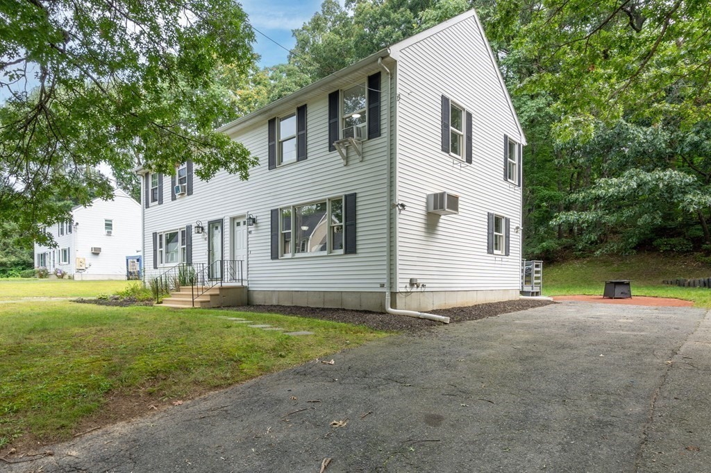 40 Cedar Road, Unit 40 Shrewsbury, MA 01545 - Photo 2 of 34 Gallery Image 2