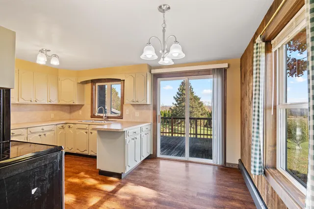 $475,000 | 237 South Street, South Hero, VT 05486