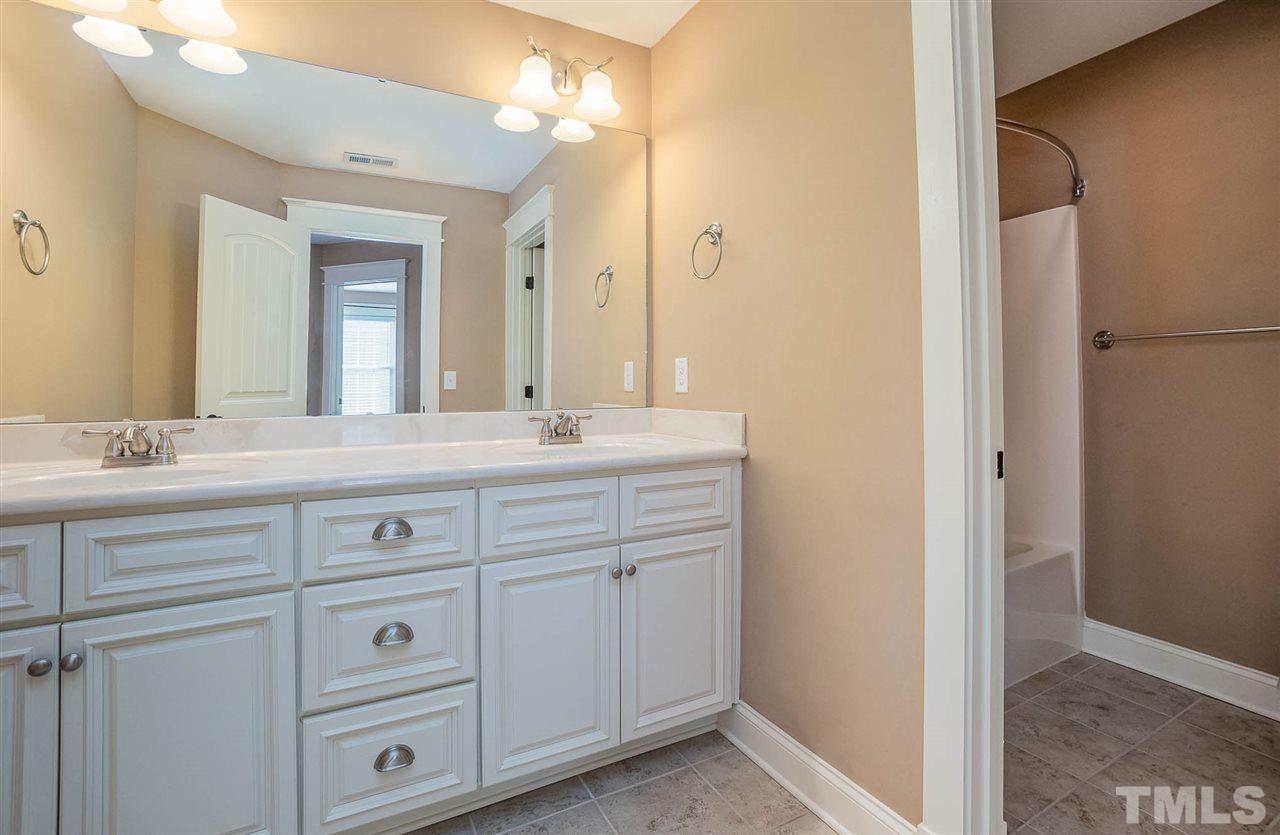 79 Falcon Ridge Drive Spring Lake, NC 28390 - Photo 17 of 30 Gallery Image 17