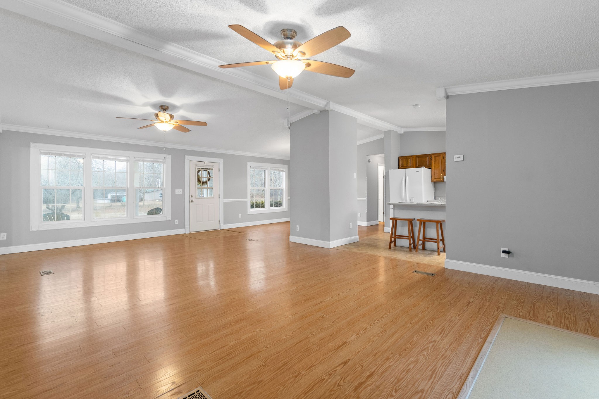 147 Pumpkin Valley Road Indian Mound, TN 37079 - Photo 8 of 37 Gallery Image 8
